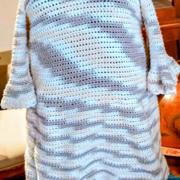 ADULT DRESS TOP (MED) - Picture 4 of 4